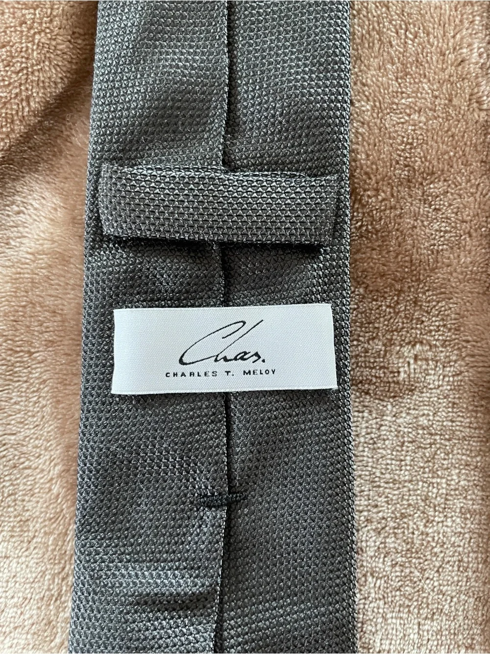 Charles T. Meloy Classic Charcoal Men's Silk Sleek Textured Jacquard Tie